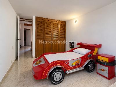 Casa de 3 alcobas en venta en El Dorado, Envigado, 125 m² · foto 13 de 20