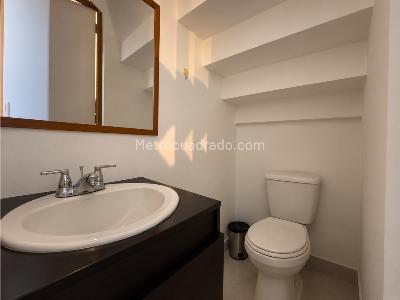 Casa de 3 alcobas en venta en El Dorado, Envigado, 125 m² · foto 7 de 20