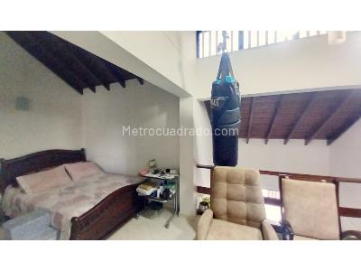 Apartamento de 3 alcobas en venta en Centro La Candelaria, Medellín, 87 m² · foto 5 de 10