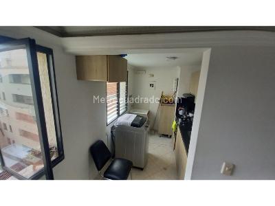 Apartamento de 3 alcobas en venta en Centro La Candelaria, Medellín, 87 m² · foto 9 de 10