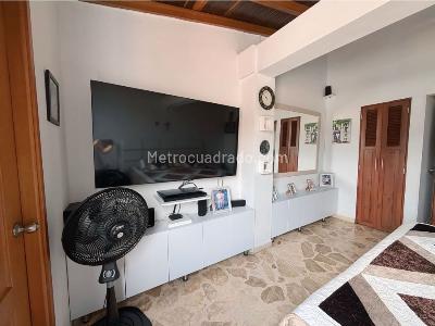 Apartamento en venta en Laureles, Medellín · foto 14 de 20