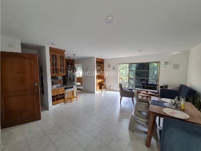 Apartamento en venta en El Portal, Envigado · foto 2 de 20