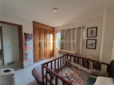 Apartamento en venta en El Portal, Envigado · foto 14 de 20