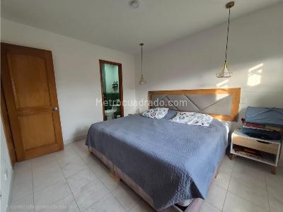 Apartamento en venta en El Portal, Envigado · foto 17 de 20