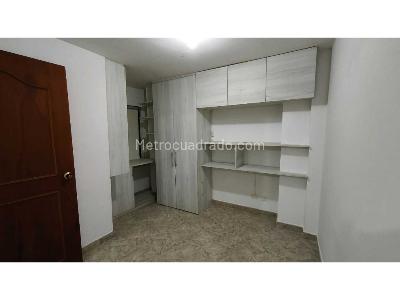 Apartamento de 3 alcobas en venta en Ceramica, Sabaneta, 93 m² · foto 4 de 11