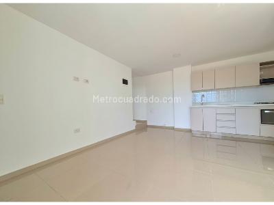 Apartamento en venta en Itagui, Itagüí · foto 2 de 13