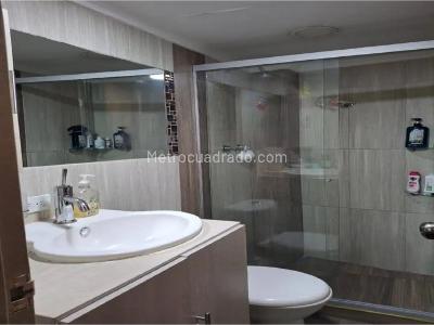Apartamento en venta en Calasanz, Medellín · foto 8 de 20