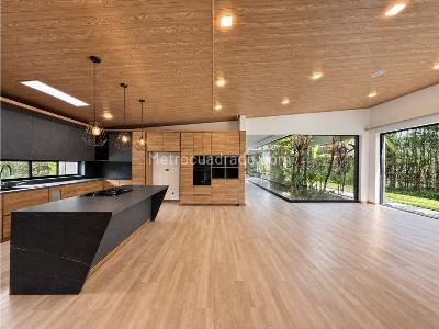 Casa de 5 alcobas en venta en Llanogrande, Rionegro, 1875 m² · foto 11 de 20