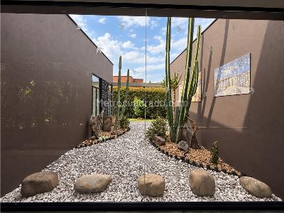 Casa de 5 alcobas en venta en Llanogrande, Rionegro, 1875 m² · foto 16 de 20