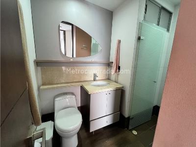 Apartamento en venta en Los Balsos, Medellín · foto 13 de 19