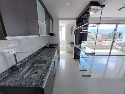 Apartamento en venta en Calasanz, Medellín · foto 5 de 19