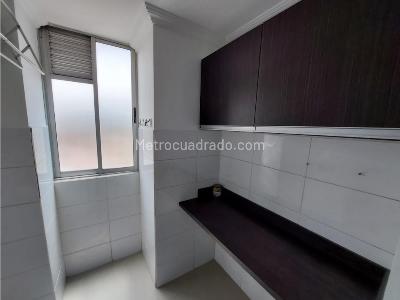 Apartamento en venta en Calasanz, Medellín · foto 7 de 19