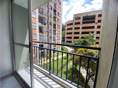 Apartamento de 2 alcobas en venta en La Doctora, Sabaneta, 58 m² · foto 11 de 20