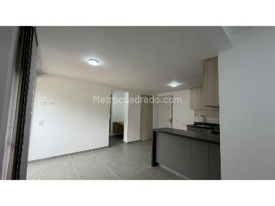 Apartamento de 3 alcobas en venta en El Guayabo, Itagüí, 56 m² · foto 8 de 20