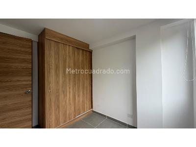 Apartamento de 3 alcobas en venta en El Guayabo, Itagüí, 56 m² · foto 13 de 20