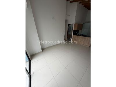 Apartamento de 3 alcobas en venta en San Bernardo, Medellín, 64 m² · foto 4 de 13