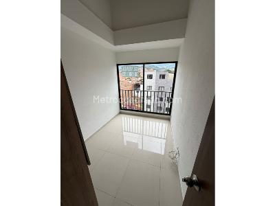 Apartamento de 3 alcobas en venta en San Bernardo, Medellín, 64 m² · foto 5 de 13