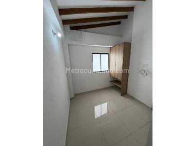 Apartamento de 3 alcobas en venta en San Bernardo, Medellín, 64 m² · foto 9 de 13