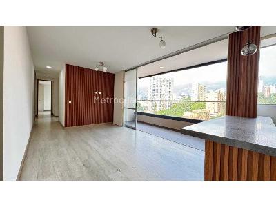 Apartamento en venta en Suramerica, Itagüí · foto 3 de 20