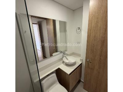 Apartamento de 2 alcobas en venta en San Jose, Sabaneta, 72 m² · foto 4 de 12