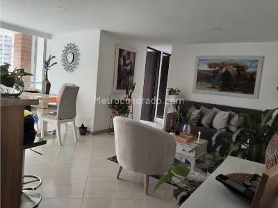 Apartamento en venta en Viviendas Del Sur, Itagüí · foto 3 de 15