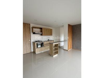 Apartamento de 2 alcobas en venta en San Remo, Sabaneta, 68 m² · foto 4 de 12