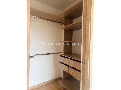 Apartamento de 2 alcobas en venta en San Remo, Sabaneta, 68 m² · foto 9 de 12