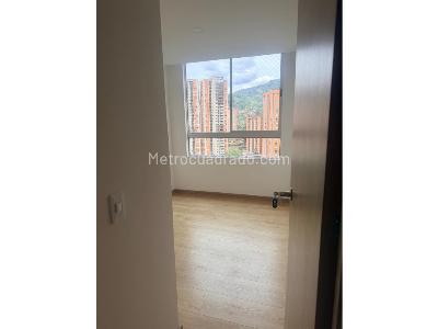 Apartamento de 2 alcobas en venta en San Remo, Sabaneta, 68 m² · foto 11 de 12