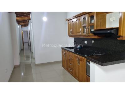 Apartamento en venta en Itagui, Itagüí · foto 3 de 11