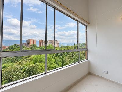 Apartamento en venta en El Trianon, Envigado · foto 2 de 20