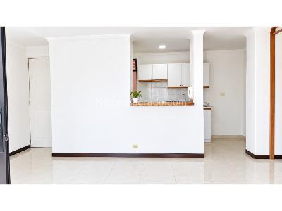 Apartamento de 2 alcobas en venta en San Julian, Medellín, 58 m² · foto 5 de 14