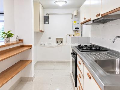 Apartamento de 2 alcobas en venta en San Julian, Medellín, 58 m² · foto 6 de 14
