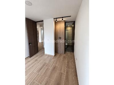 Apartamento de 2 alcobas en venta en Av Las Vegas, Sabaneta, 58 m² · foto 7 de 12