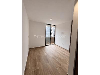 Apartamento de 2 alcobas en venta en Av Las Vegas, Sabaneta, 58 m² · foto 9 de 12
