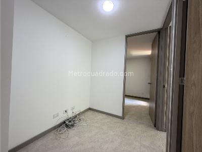 Apartamento en venta en La Cuenca, Envigado · foto 9 de 18
