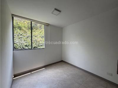 Apartamento en venta en La Cuenca, Envigado · foto 11 de 18