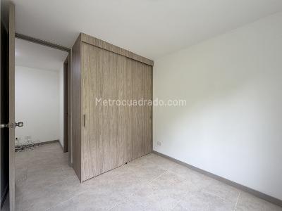 Apartamento en venta en La Cuenca, Envigado · foto 14 de 18