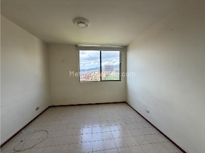 Apartamento en venta en Simon Bolivar, Medellín · foto 5 de 13