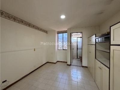 Apartamento en venta en Simon Bolivar, Medellín · foto 7 de 13