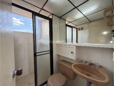 Apartamento en venta en Simon Bolivar, Medellín · foto 9 de 13