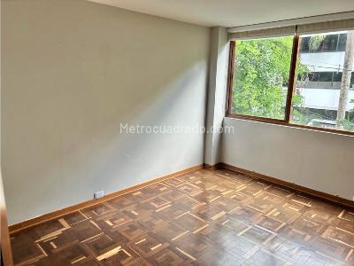 Apartamento en venta en El Poblado, Medellín · foto 11 de 12