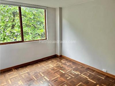 Apartamento en venta en El Poblado, Medellín · foto 12 de 12