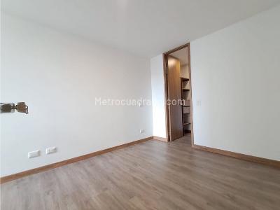 Apartamento en venta en Av Las Vegas, Envigado · foto 11 de 20
