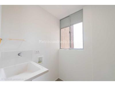 Apartamento de 3 alcobas en venta en Ditaires, Itagüí, 70 m² · foto 16 de 17