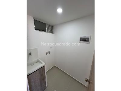Apartamento en venta en Parque, Itagüí · foto 9 de 11
