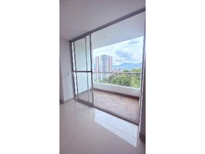Apartaestudio en venta en Las Lomitas, Sabaneta, 53 m² · foto 4 de 11