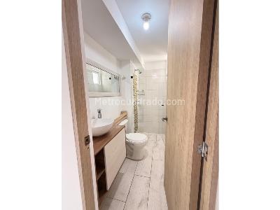 Apartamento de 3 alcobas en venta en Maria Auxiliadora, Sabaneta, 50 m² · foto 14 de 18