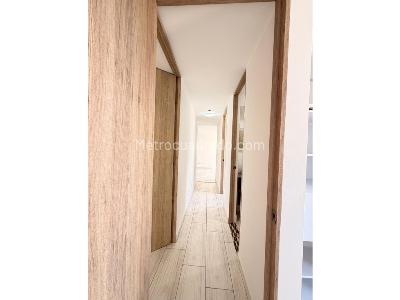 Apartamento de 3 alcobas en venta en Maria Auxiliadora, Sabaneta, 50 m² · foto 5 de 18