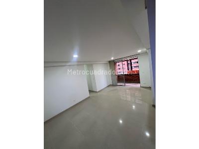 Apartamento en venta en Parque, Itagüí · foto 3 de 20