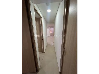 Apartamento en venta en Parque, Itagüí · foto 10 de 20